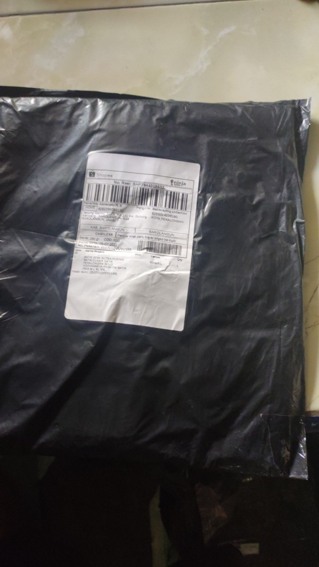 Batik Semi Sutra Furing Batik Clasik Batik Pekalongan Solo Yogyakarta Fashion Batik Pria M L Xl  Xxl