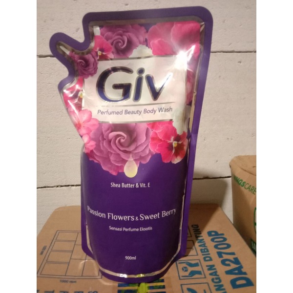 Giv BodyWash Sabun Mandi Cair Ungu Pouch 825ml