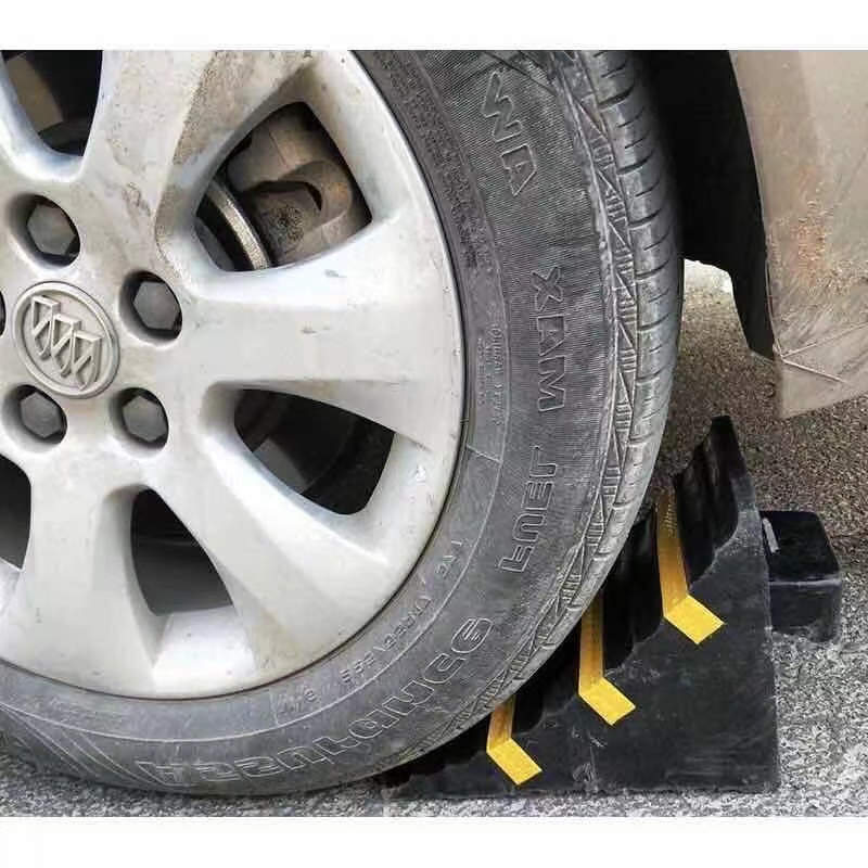 wheel chock rubber