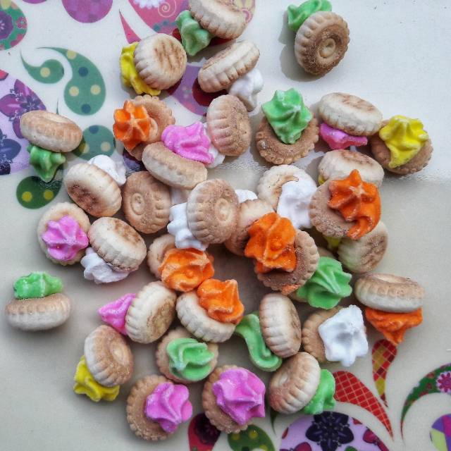 

GEM RAINBOW MIBITING OISHI - FREE ONGKIR - CEMILAN MURAH KILOAN BISA RESELLER