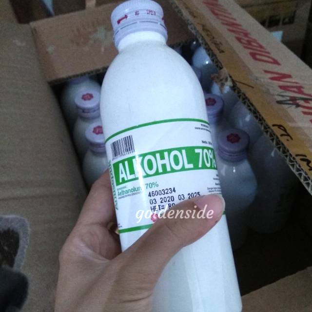 Alkohol 70% 300 ml PIM (Khusus P.Jawa), Alcohol medis, Hand sanitizer