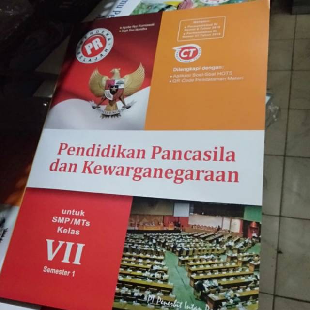 pr PPKN kelas 7 SMP/MTs semester 1
