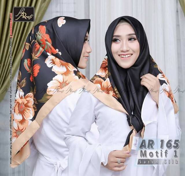 Hijab Arrafi kode Ar 165 segi4 motif 1 by Arrafi...