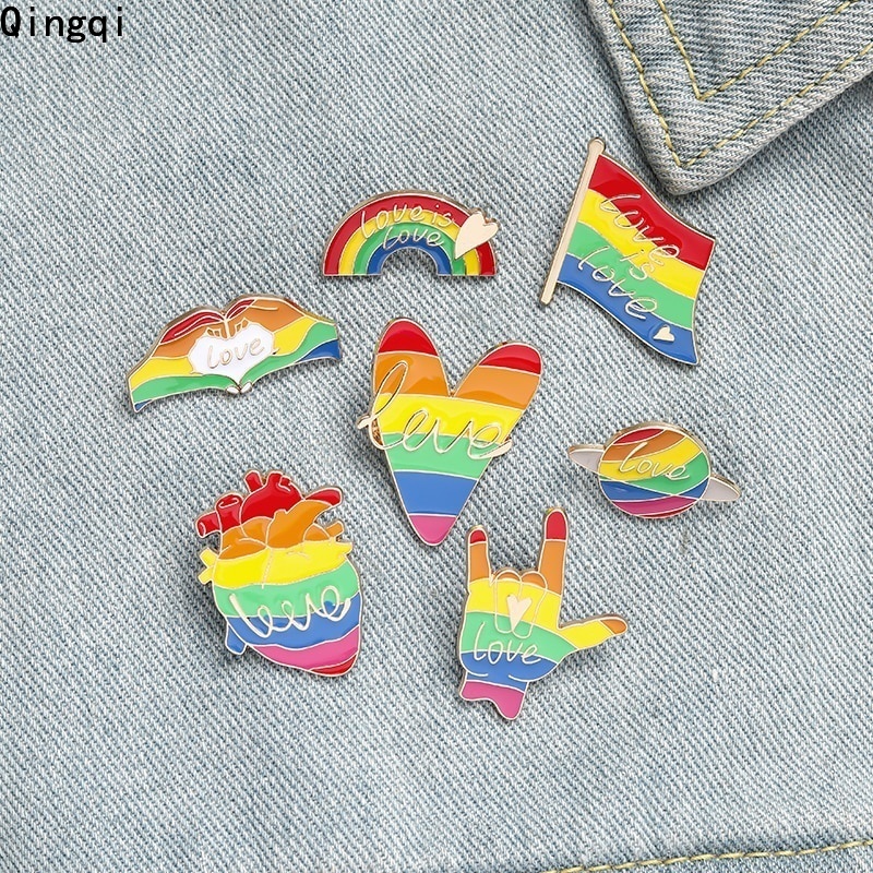 Bros Pin Enamel Desain Bendera LGBT Pelangi Untuk Hadiah Teman