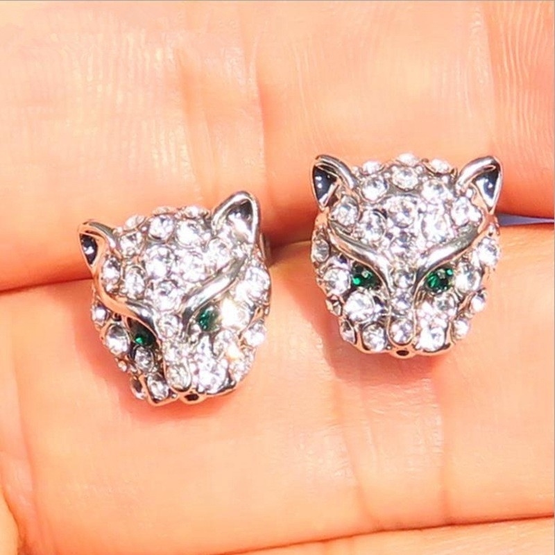 Anting Tusuk Motif Kepala Leopard Hias Berlian Imitasi Warna Silver Untuk Wanita