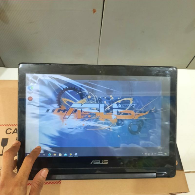 Asus TP201S  2in 1 Flip bisa jadi tablet Touchsreen intel N3710 Ram 4Gb/HDD 500Gb