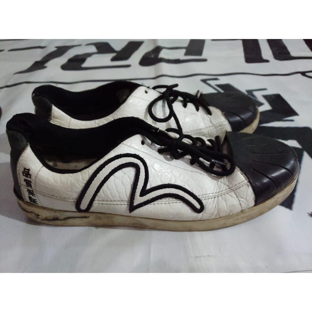 sepatu evisu kulit no bape ed hardy kenzo