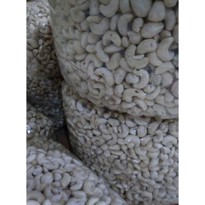 

Kacang Mede Mete Mente Super Putih Mentah