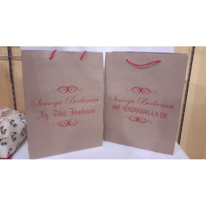 

Paperbag Sablon Cf Large Potrait / Tas Kertas / Goodybag