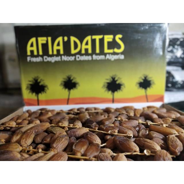 

Afia Tunis Dates 5Kg / kurma tunisia tangkai / KURMA MADU PREMIUM / KURMA TUNISA MADU PALM FRUTT MADU PREMIUM ORIGINAL