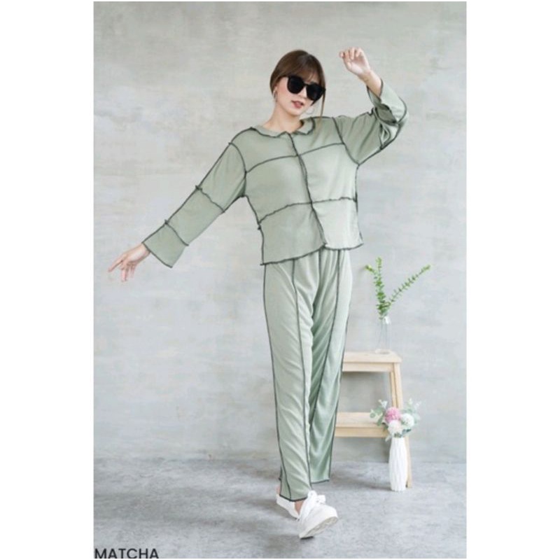 Setelan Wanita - One Set - Baju Kebalik - Baju Viral - One Set Kebalik - One Set Viral - Polos-4