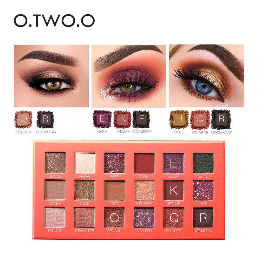 O.TWO.O Palet Eyeshadow 18 Warna Glitter