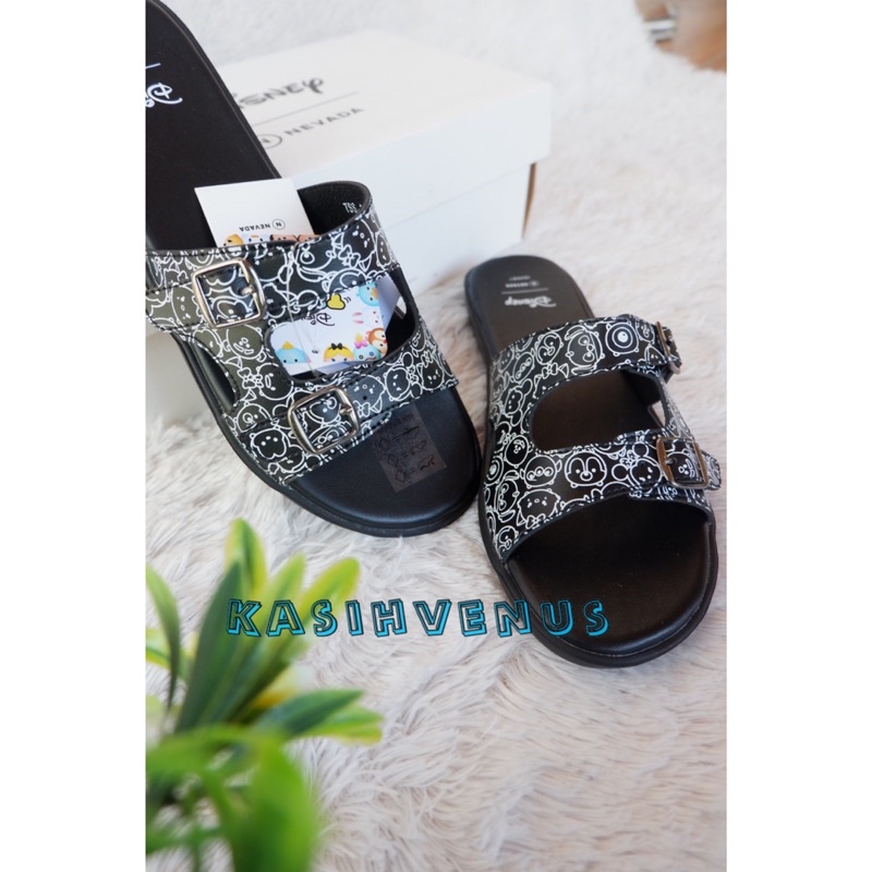 SANDAL DISNEY X NEVADA size 36-40