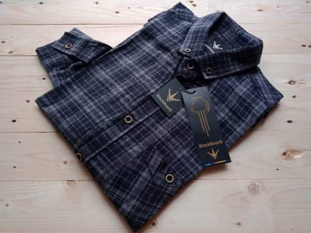 Kemeja Flanel Distro