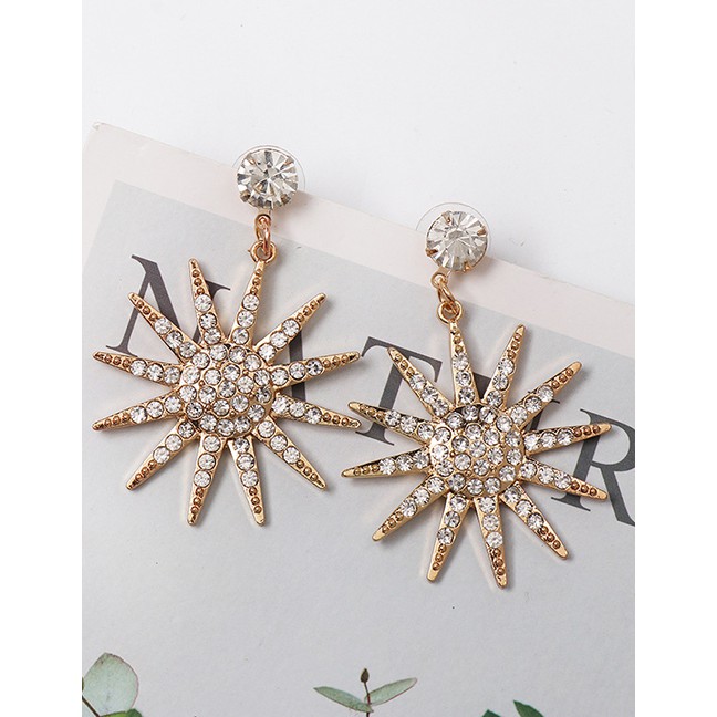 LRC Anting Tusuk Fashion Gold Golden Sun Flower Earrings D07432