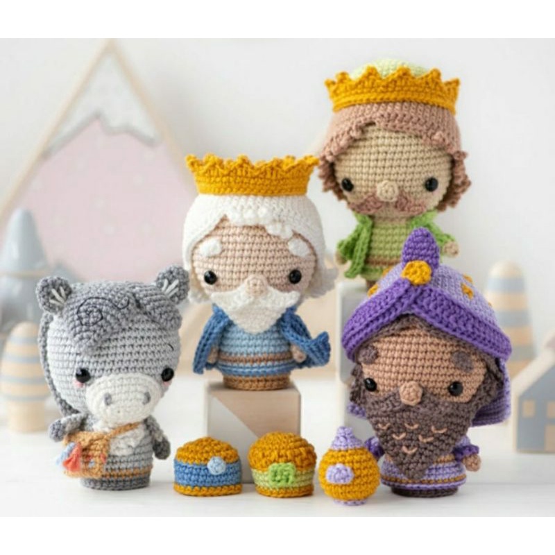 boneka amigurumi king 1set