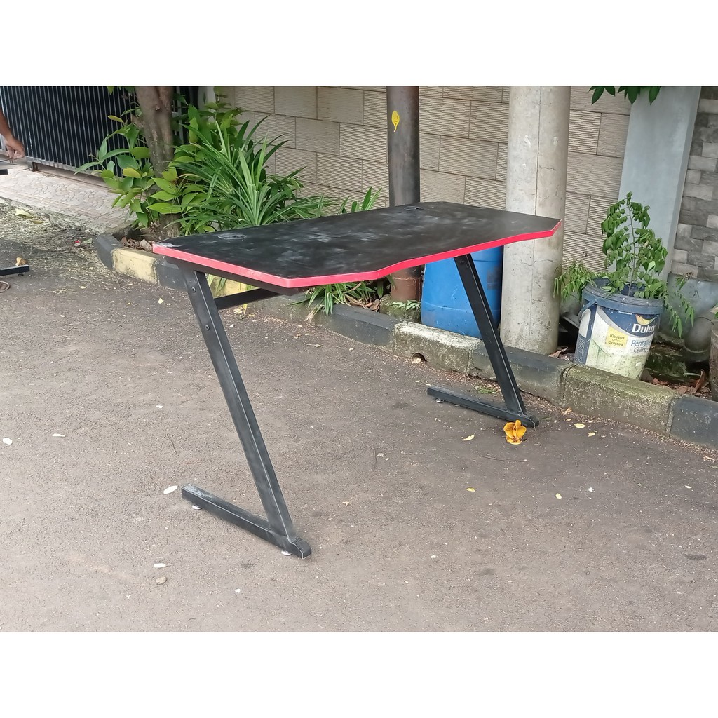 Meja Gaming / Gaming Desk / Meja Games / Meja Gamer / Meja Komputer Kaki Z
