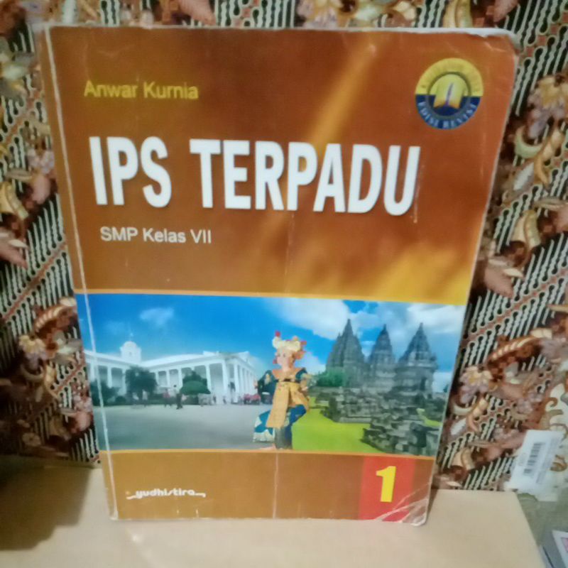 IPS TERPADU 1 SMP KELAS 7 VII KURIKULUM 2013 REVISI
