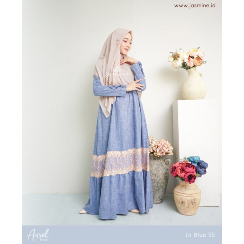 Aurel Dress by Jasmine