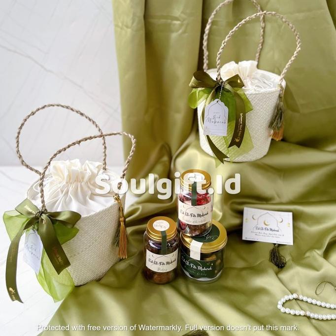 

Parsel Ramadan Kue Kering Dan Kurma Murah - Hampers Idul Fitri Murah Midlethreemald