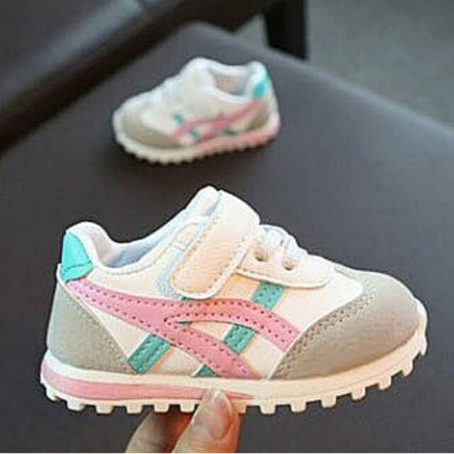  Sepatu  anak casual keds perempuan cewek cewe  pink putih  