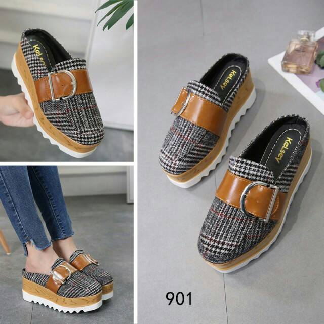 Sepatu wedges Kelsey 901