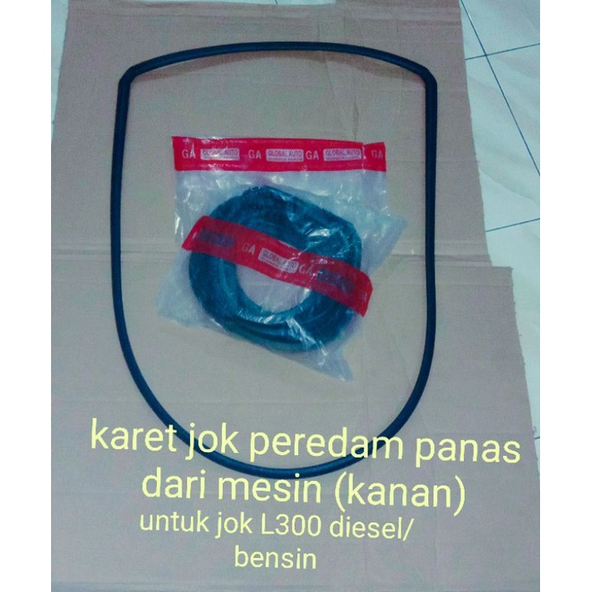 KARET JOK L300(kanan) DIESEL/BENSIN. karet jok penahan panas mesin