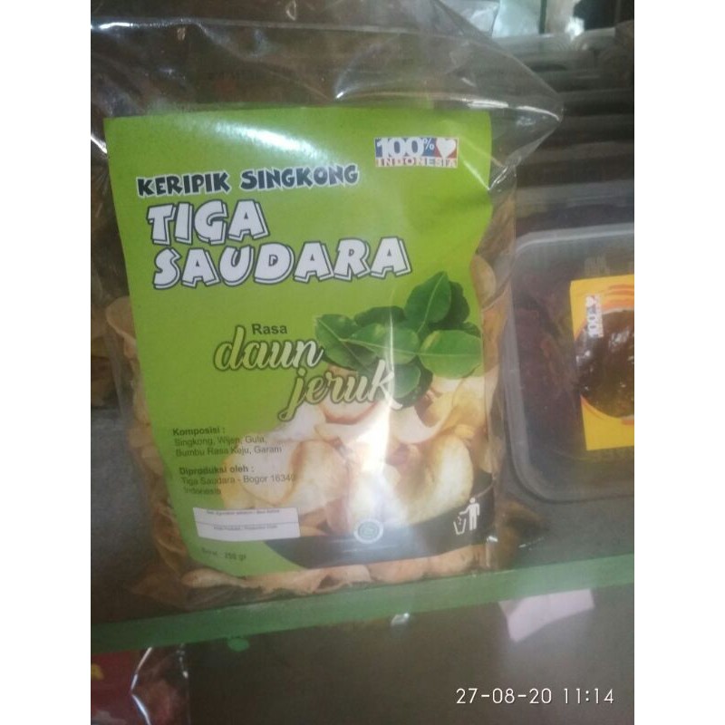 

Keripik singkong tiga saudara