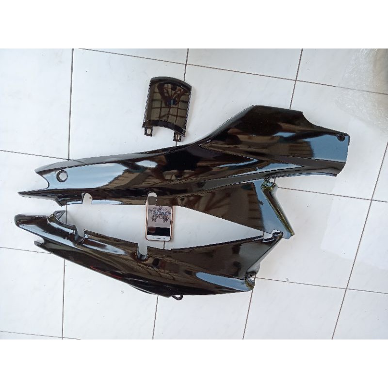 cover body body bodi belakang kanan kiri + box aki supra x lama/ supra fit