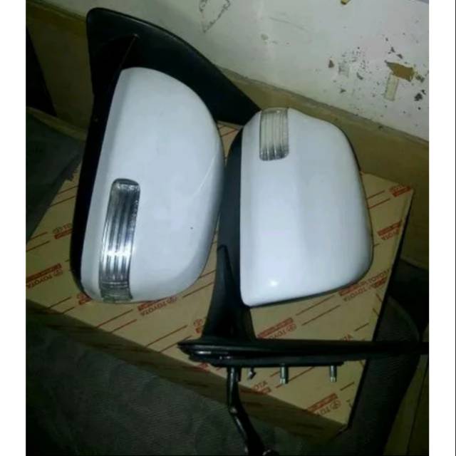 Spion Mobil Luxio Kanan Kiri