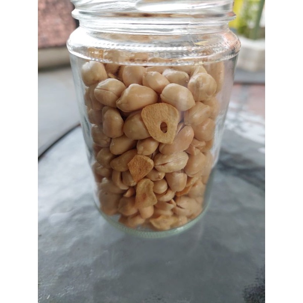 

kacang goreng bawang