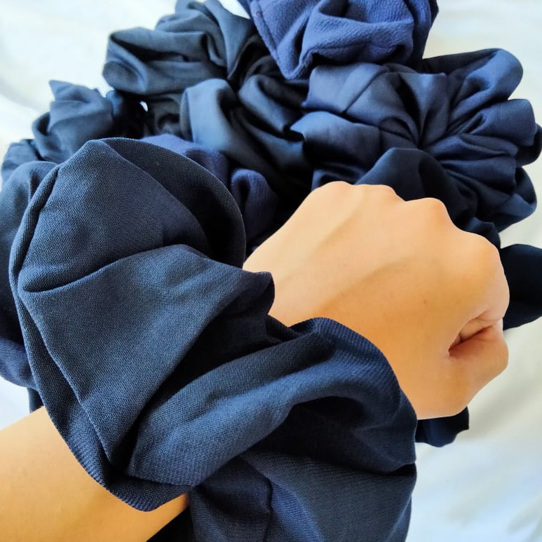 [ 𝐂𝐫𝐨𝐜𝐮𝐬 ] Pilih Warna Srunchie Jumbo Cemol Hijab / Cepol ikat rambut-Cepol NAVY BLUE