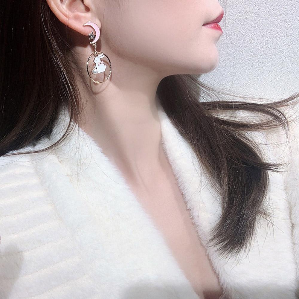 NEEDWAY Needway Anting Asimetris Manis Ins Pink Moon Korea Enamel