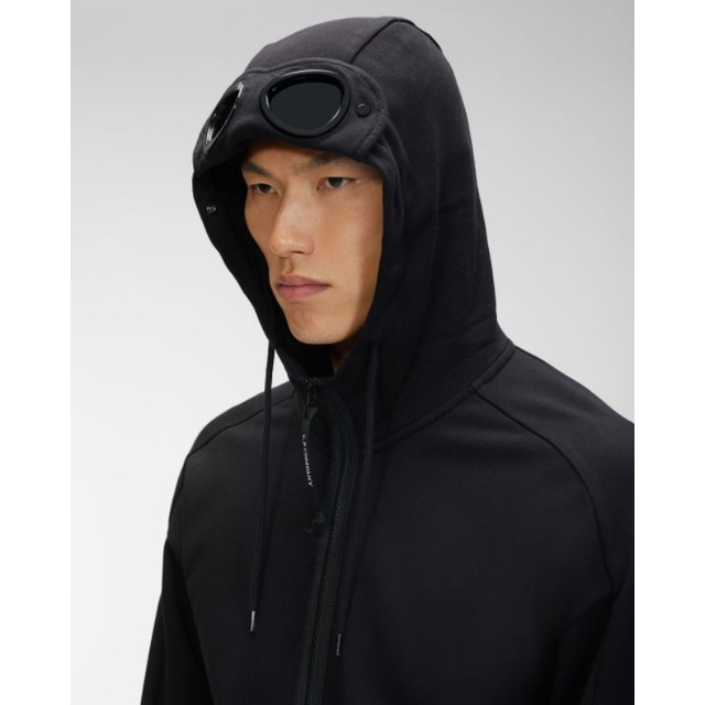 cp company hoodie