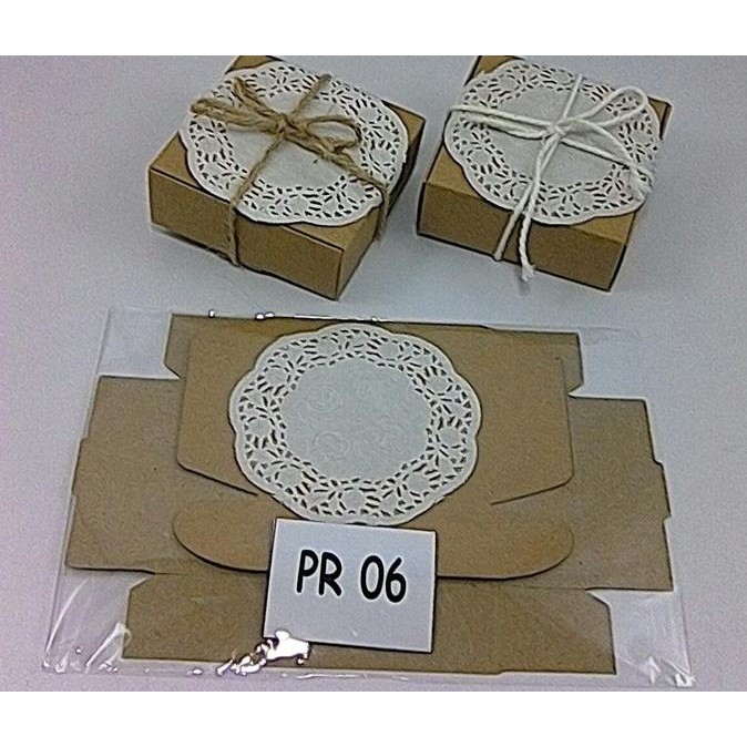 

Paket Combo Gift Box Brownkraft & Softboard, 8 X 8 X 3 Cm,Cd :Pr 06