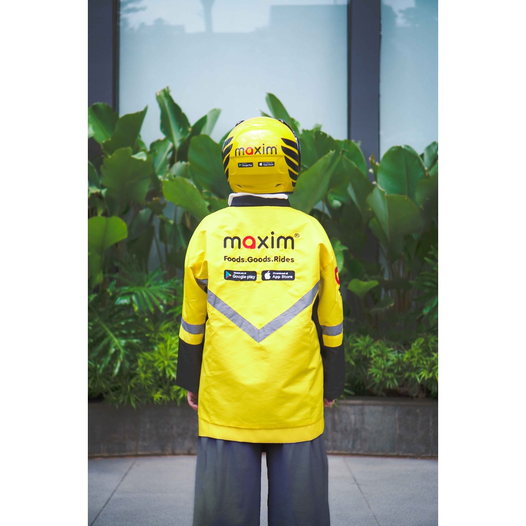 MAXIM - Helm dan Jaket (Maxim - Transportasi Online)