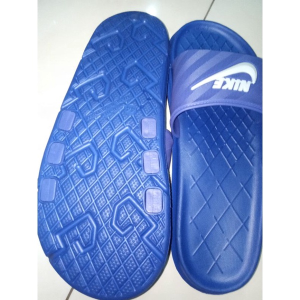 Sandal Nike Selop