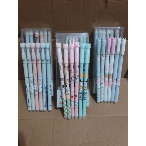 

(1 pcs/ 1 biji )Pulpen bisa di hapus 0,38mm dan 0,5mm / karakter lucu/ pulpen unik/ REFILL / isi ulang pen bisa di hapus 0,5