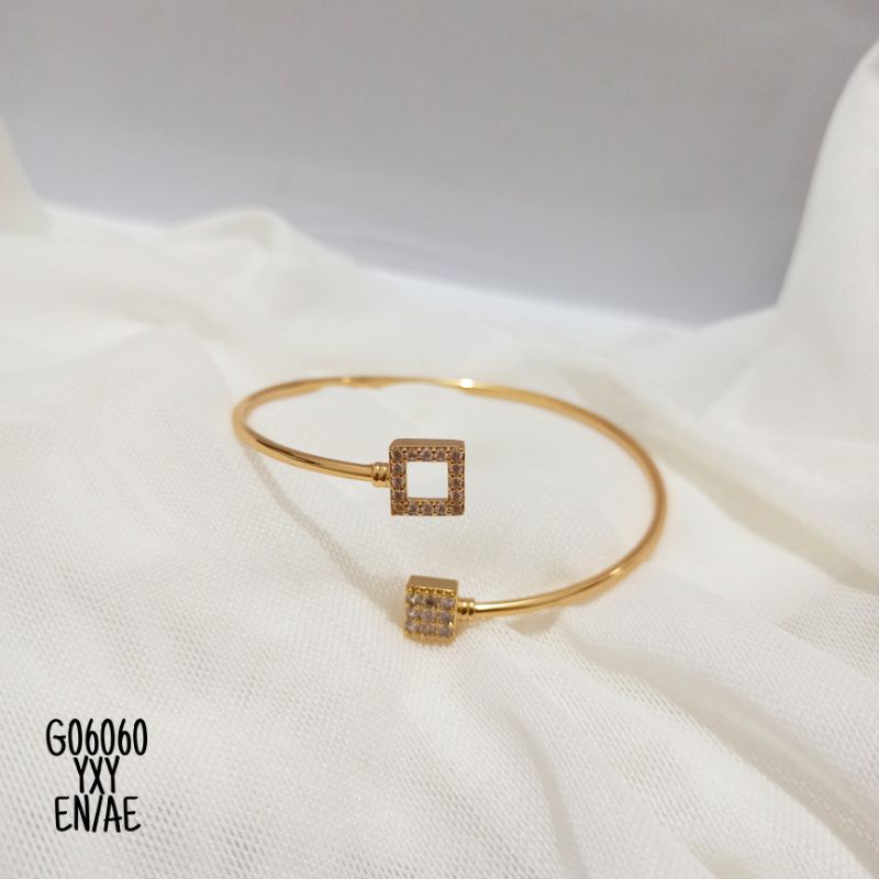 Gelang Yaxiya Kotak Zircon Fleksible Gold G06060