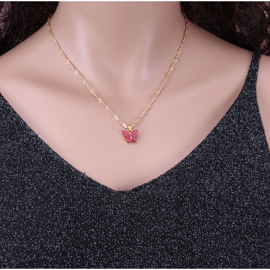 Kalung Liontin KUPU-KUPU WARNA Gaya Korea Fashion Wanita Butterfly Rantai Cewek Titanium Alloy