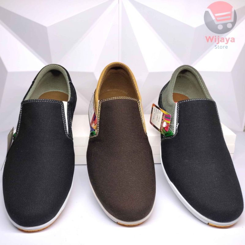 Sepatu Slip On Ogardo AMG Model Kasual untuk Tampilan Stylish dan Nyaman