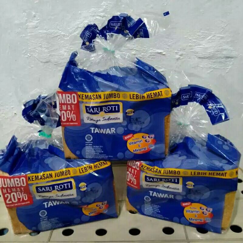 

Roti Tawar Besar Ukuran Size Jumbo Sari Roti 600gr kemasan Biru