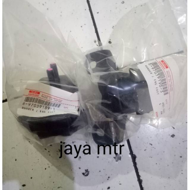 Engine mounting dudukan mesin  isuzu panther 2.5cc harga satuan