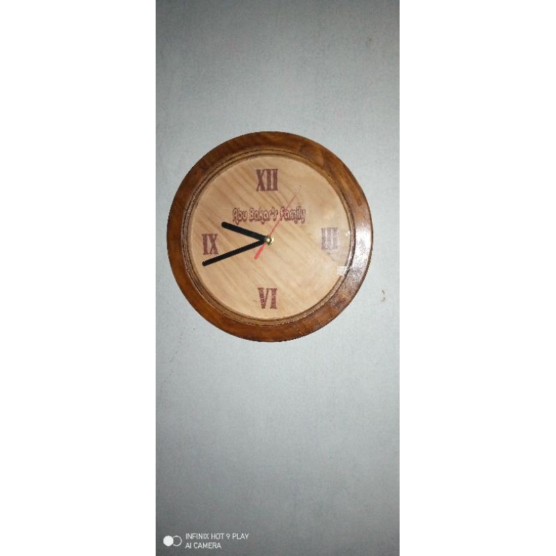 Jam Dinding Kayu Jati Belanda Bulat