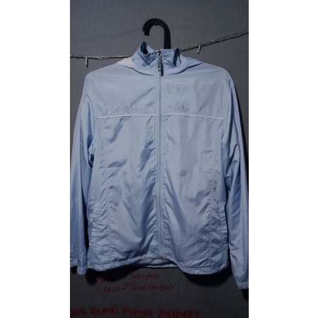 parasut Fila belia Italia,jaket parasut Fila,jaket parasut second brand,jaket Fila parasut,jaket sec