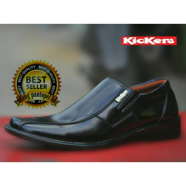 SepatuPantofel Kerja Pria Formal Hitam Kickers Kasual Trendy Oxfroad Murah Berkualitas