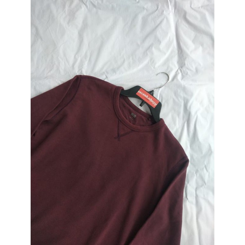 crewneck uniqlo maroon