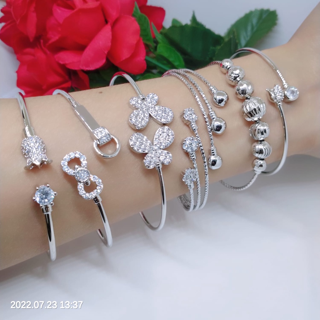 Gelang Tangan Fleksibel Bangle Silver Wanita Titanium Xuping Perhiasan Aksesoris Fashion Lapis Emas Anti Karat