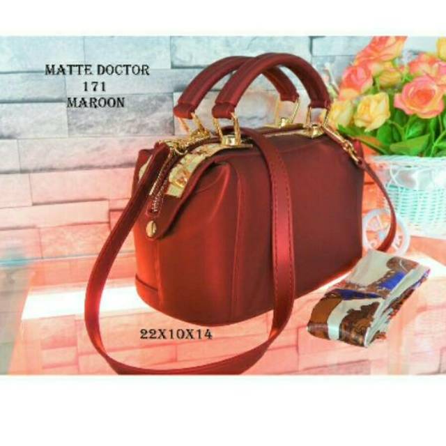 Tas jelly matte doctor matte free syal boneka Shopee Tas jelly matte doctor matte free syal boneka Shopee