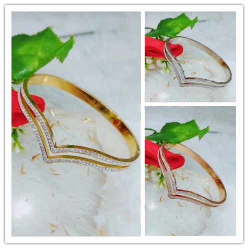 Set Titanium Gelang Dan Cincin Permata Perhiasan Fashion E02